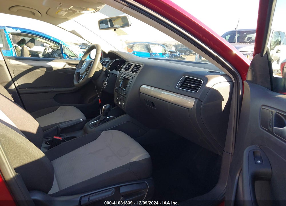 2018 VOLKSWAGEN JETTA 1.4T S VIN: 3VW2B7AJ9JM212491