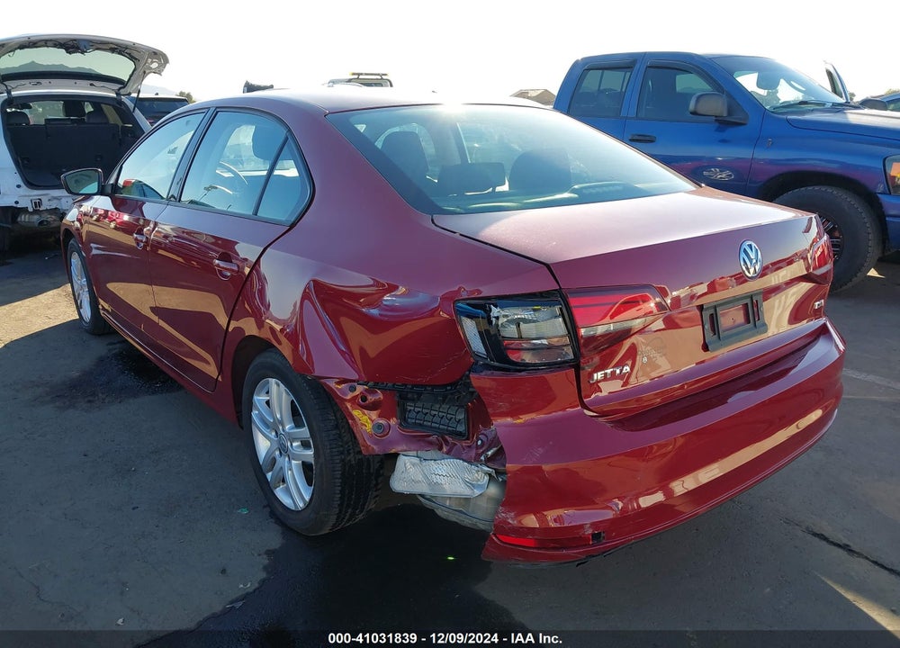 2018 VOLKSWAGEN JETTA 1.4T S VIN: 3VW2B7AJ9JM212491