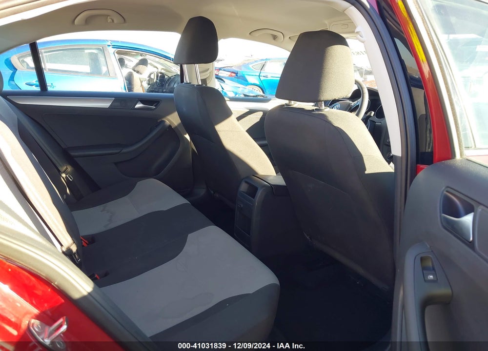 2018 VOLKSWAGEN JETTA 1.4T S VIN: 3VW2B7AJ9JM212491