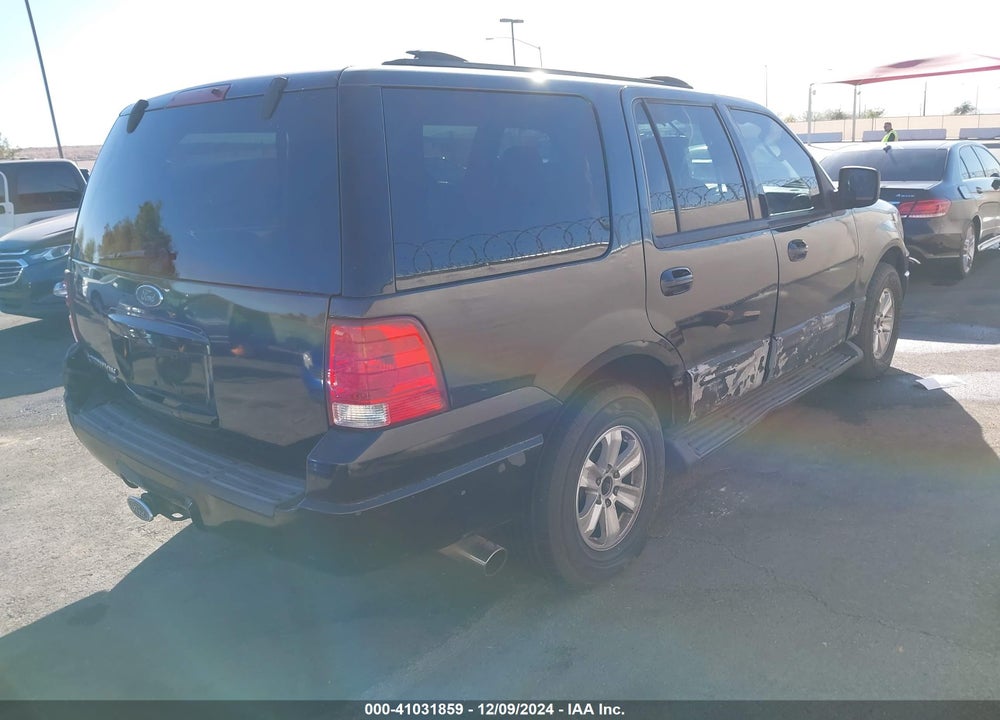 2004 FORD EXPEDITION XLT VIN: 1FMRU15W54LA01627