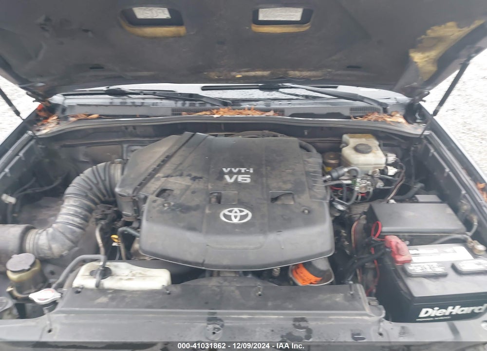 2004 TOYOTA 4RUNNER SR5 V6 VIN: JTEBU14R240044580