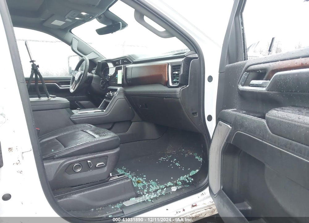 2024 GMC SIERRA 2500HD 4WD  STANDARD BED DENALI VIN: 1GT49REY9RF457961