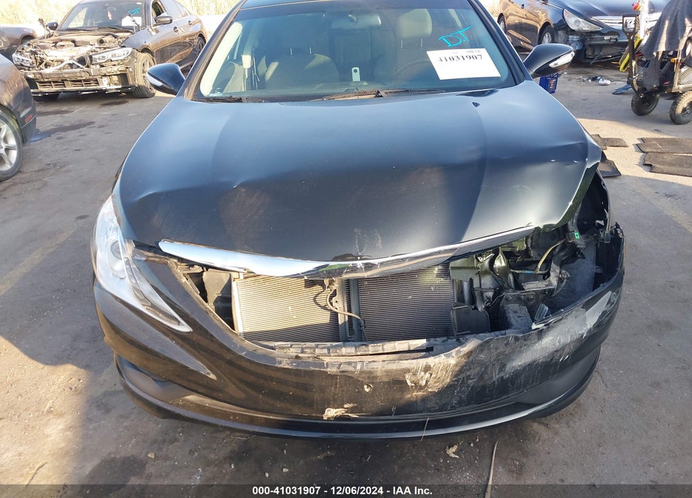 2014 HYUNDAI SONATA GLS VIN: 5NPEB4AC1EH880555