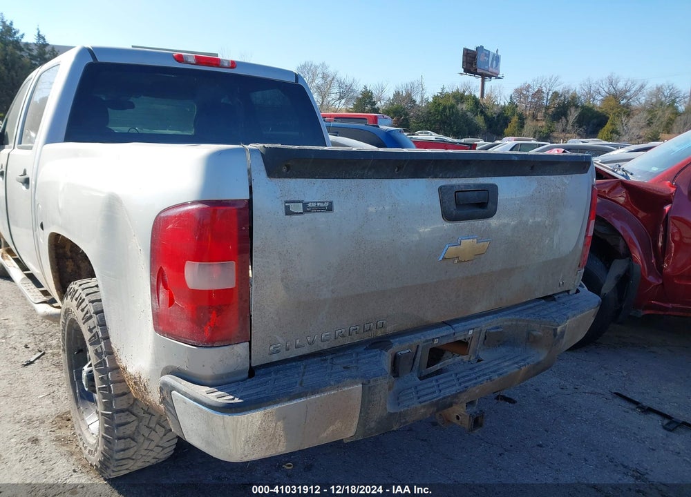 2008 CHEVROLET SILVERADO 1500 VIN: 2GCEK13M681175602
