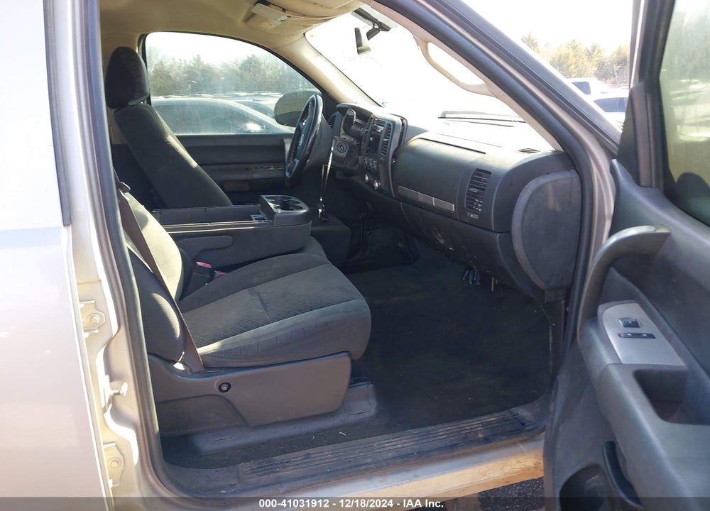 2008 CHEVROLET SILVERADO 1500 VIN: 2GCEK13M681175602