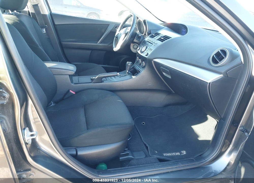 2013 MAZDA 3 I TOURING VIN: JM1BL1V72D1715521