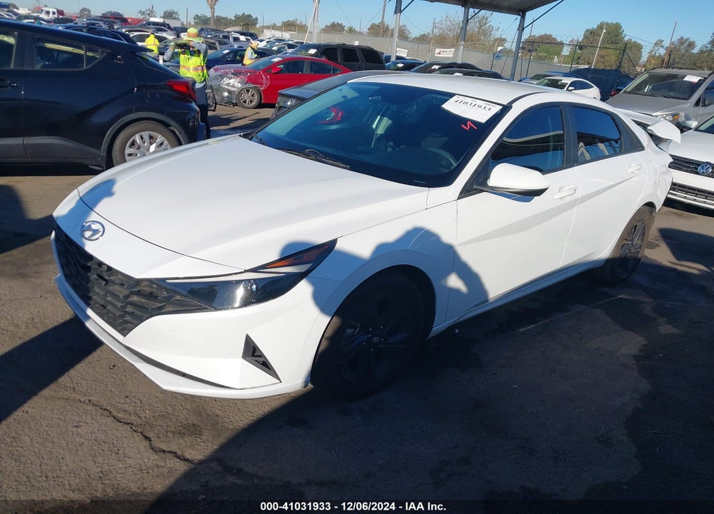 2022 HYUNDAI ELANTRA SEL VIN: 5NPLM4AG2NH079637