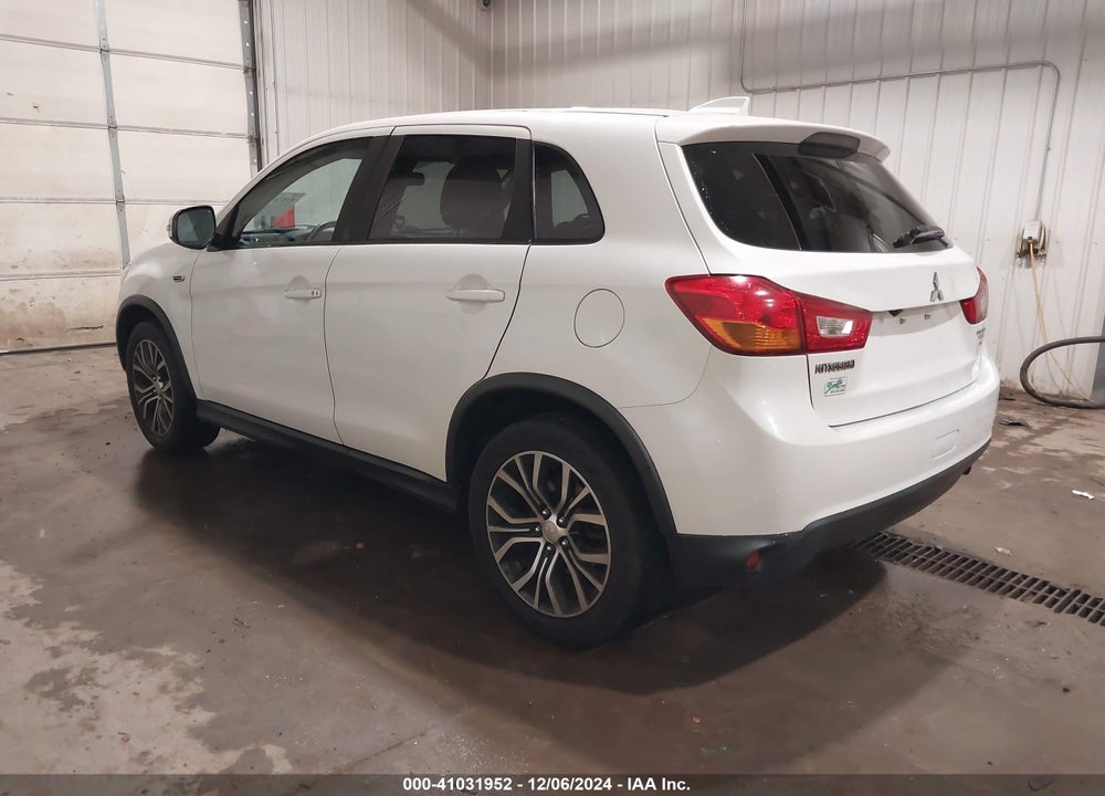 2017 MITSUBISHI OUTLANDER SPORT 2.4 SE VIN: JA4AR3AW3HZ054909