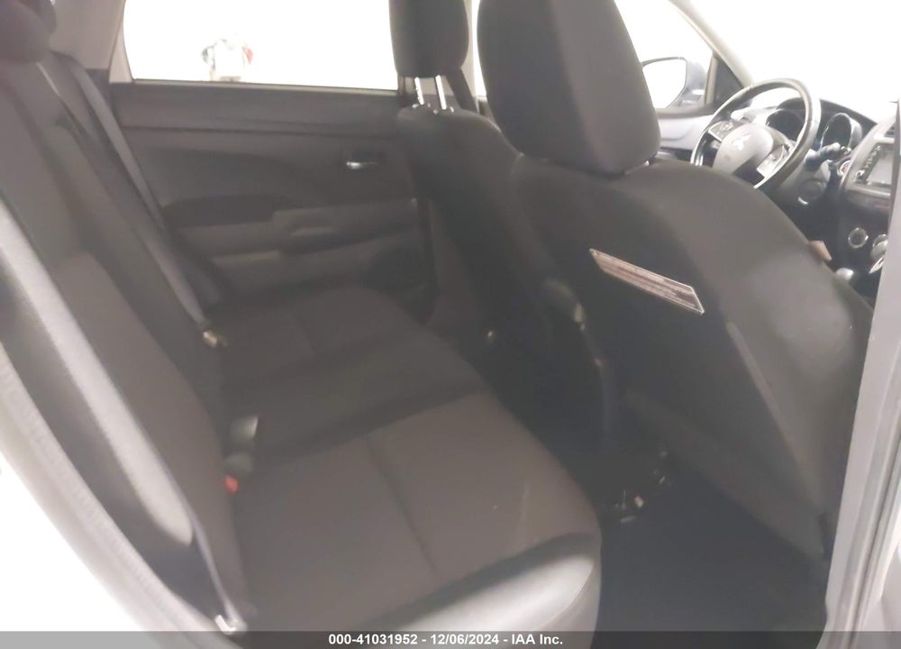 2017 MITSUBISHI OUTLANDER SPORT 2.4 SE VIN: JA4AR3AW3HZ054909