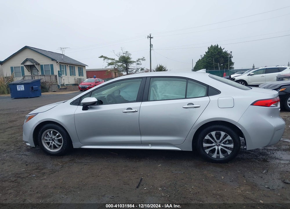 2022 TOYOTA COROLLA HYBRID LE VIN: JTDEAMDE5NJ054850