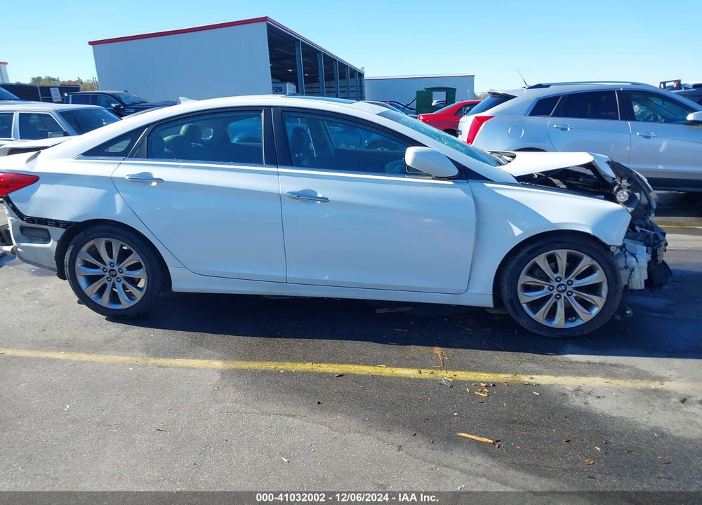 2011 HYUNDAI SONATA SE VIN: 5NPEC4AC3BH054721
