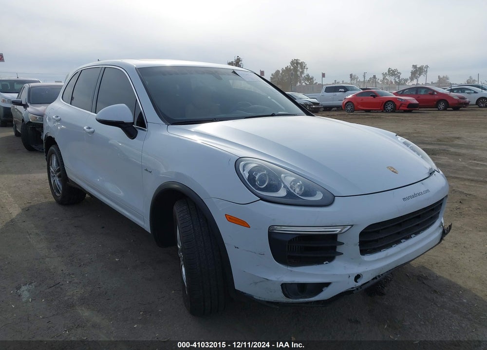 2015 PORSCHE CAYENNE VIN: WP1AF2A21FLA35831