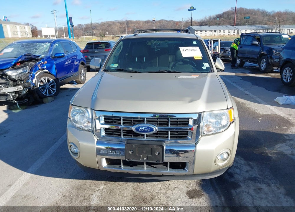 2010 FORD ESCAPE LIMITED VIN: 1FMCU0E76AKC63084