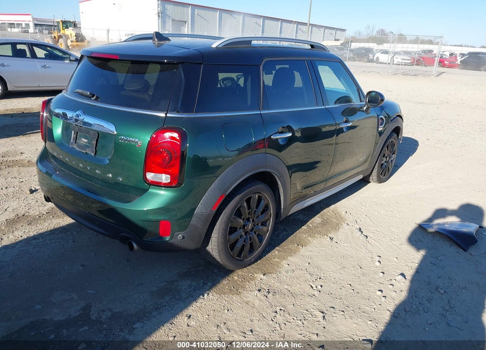 2018 MINI COUNTRYMAN COOPER S VIN: WMZYT5C39J3E62525
