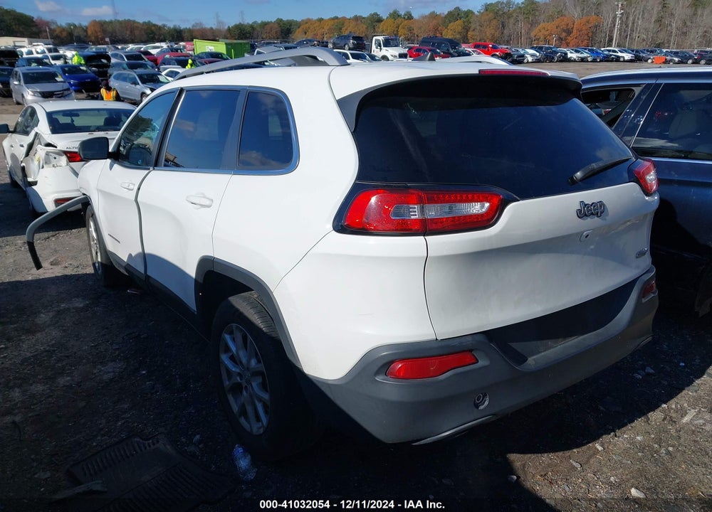 2015 JEEP CHEROKEE LATITUDE VIN: 1C4PJLCB9FW782959
