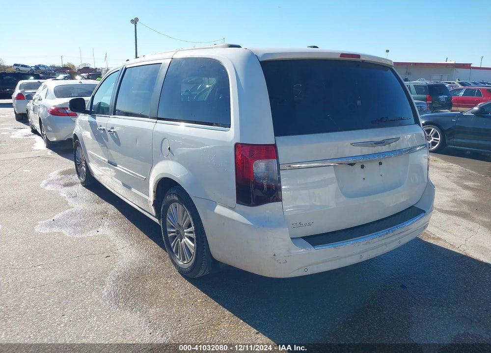 2011 CHRYSLER TOWN & COUNTRY TOURING-L VIN: 2A4RR8DG7BR759864