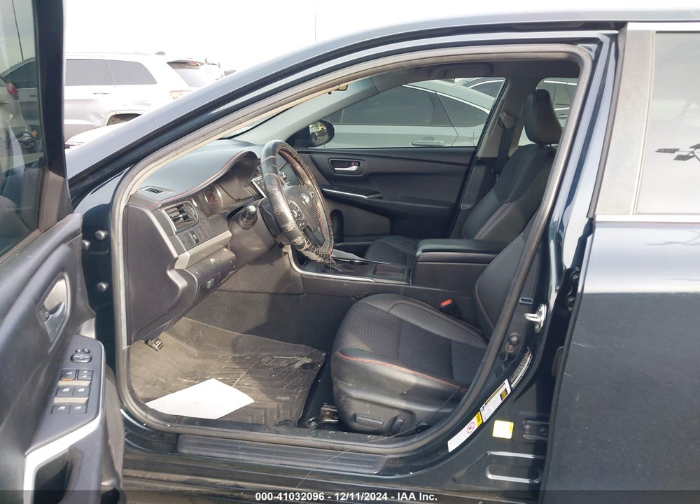 2017 TOYOTA CAMRY SE VIN: 4T1BF1FK5HU414705