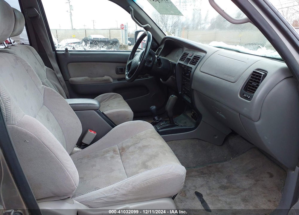 2001 TOYOTA 4RUNNER SR5 V6 VIN: JT3HN86R610349338