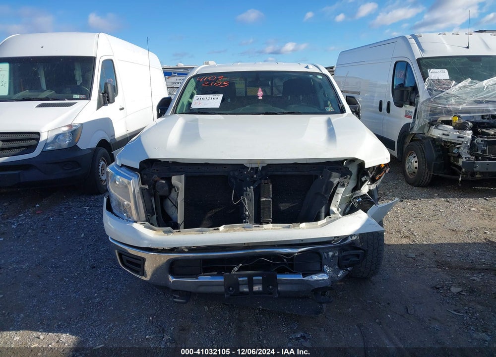 2017 NISSAN TITAN XD SV DIESEL VIN: 1N6BA1F36HN543720