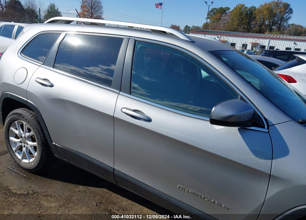 2015 JEEP CHEROKEE LATITUDE VIN: 1C4PJMCB6FW512805