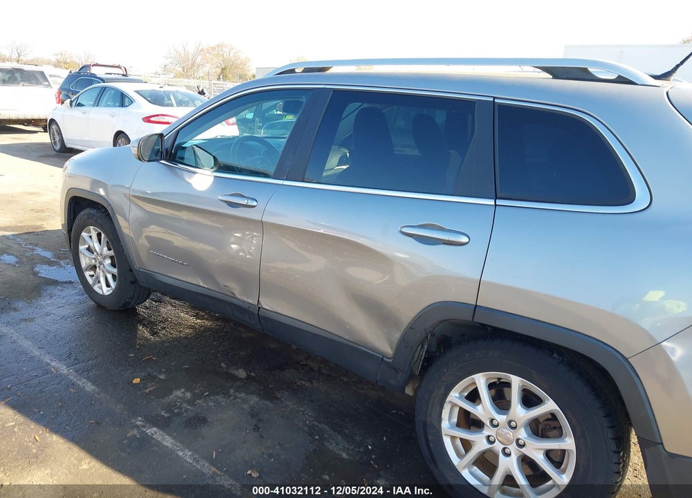 2015 JEEP CHEROKEE LATITUDE VIN: 1C4PJMCB6FW512805