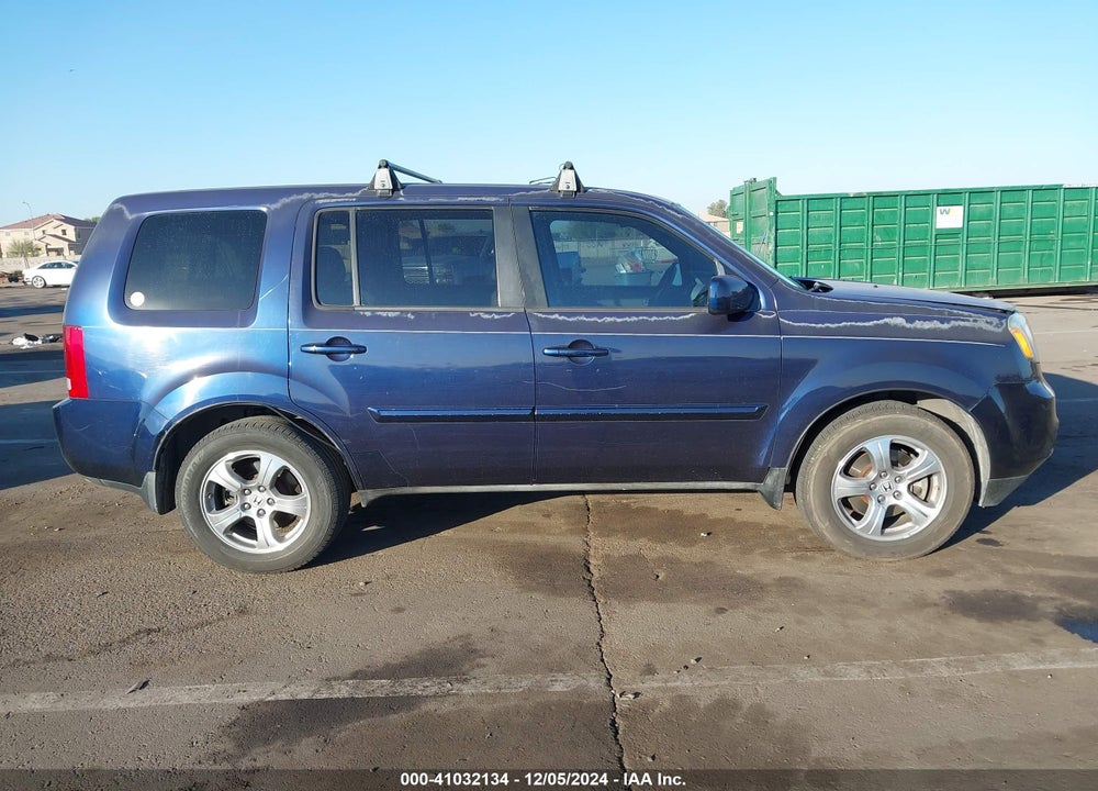 2013 HONDA PILOT EX VIN: 5FNYF3H43DB015433