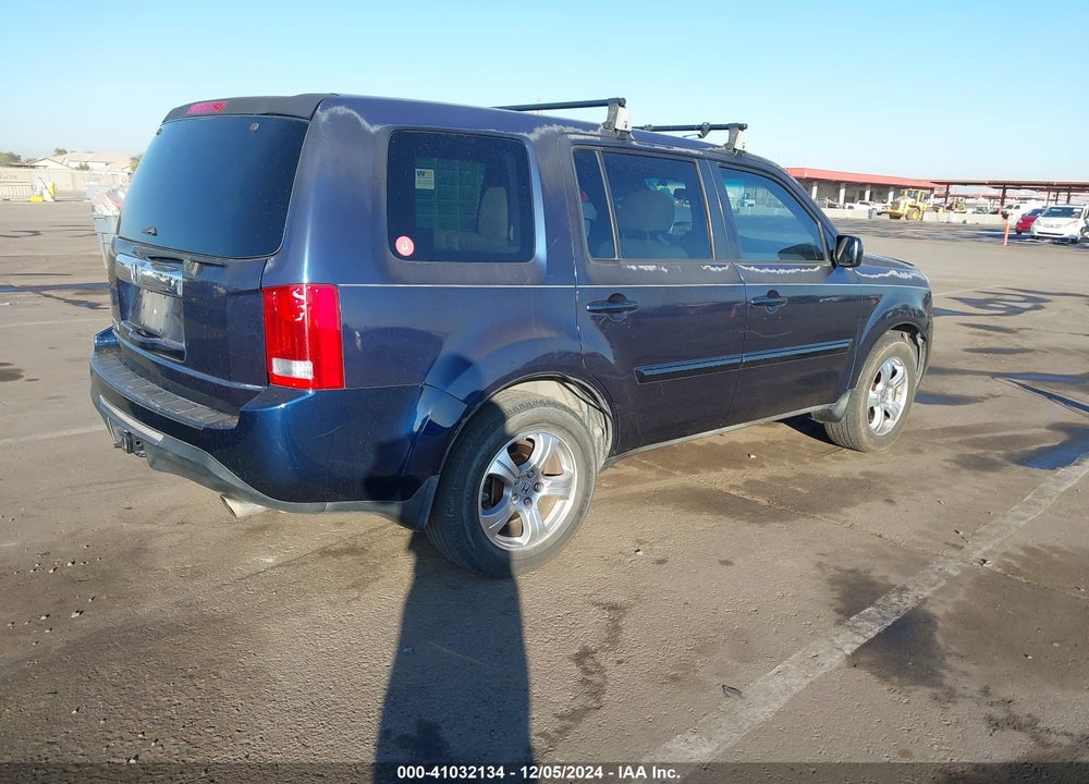 2013 HONDA PILOT EX VIN: 5FNYF3H43DB015433