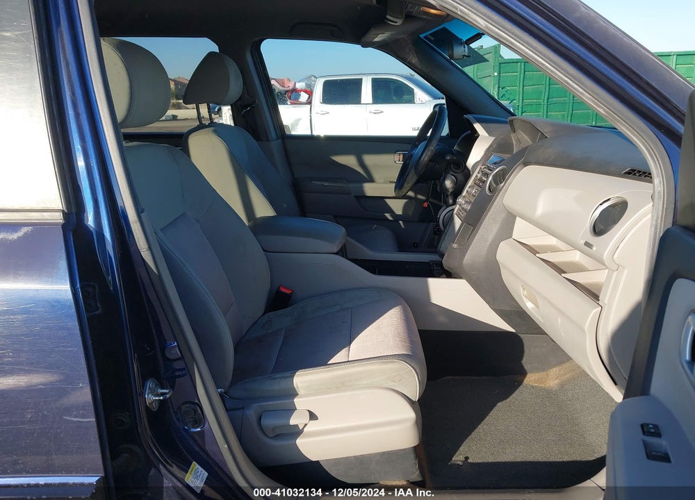 2013 HONDA PILOT EX VIN: 5FNYF3H43DB015433