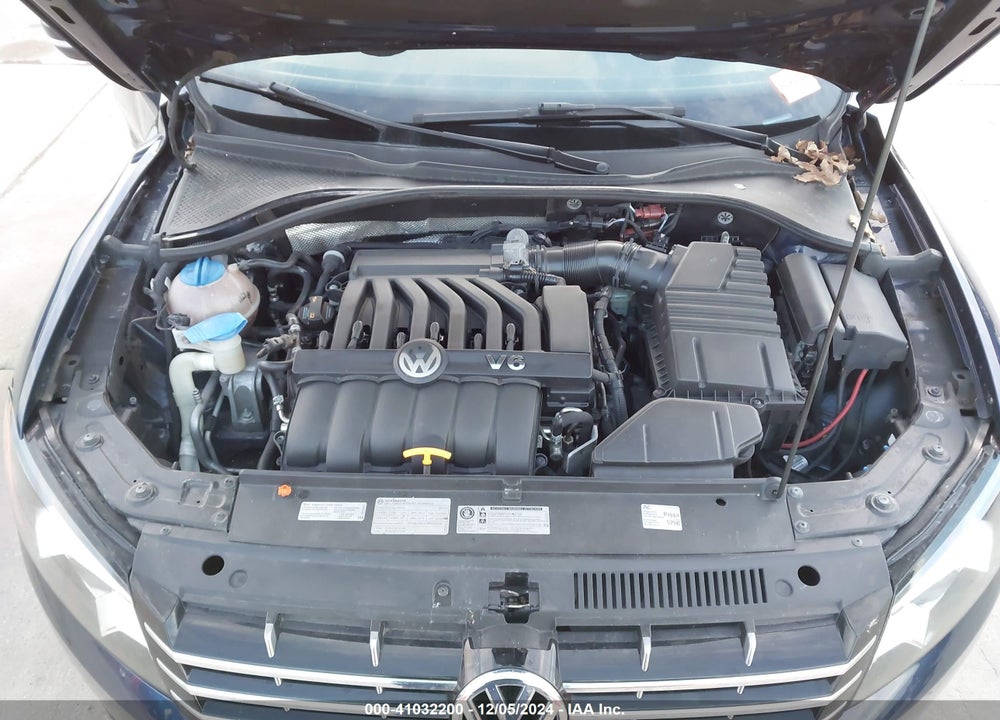 2013 VOLKSWAGEN PASSAT 3.6L V6 SEL PREMIUM VIN: 1VWCM7A31DC072300