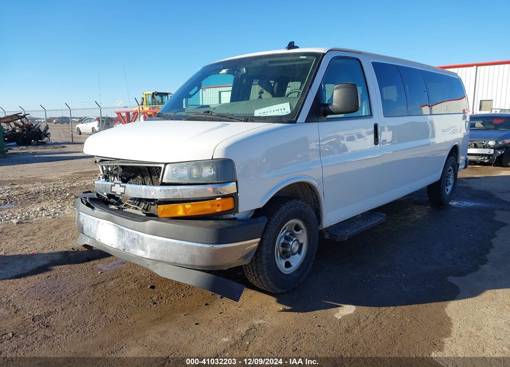 2018 CHEVROLET EXPRESS 3500 LT VIN: 1GAZGPFG7J1334885