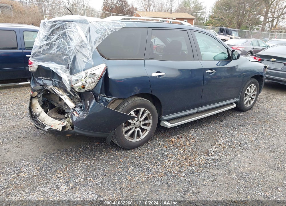 2016 NISSAN PATHFINDER SV VIN: 5N1AR2MM9GC604282