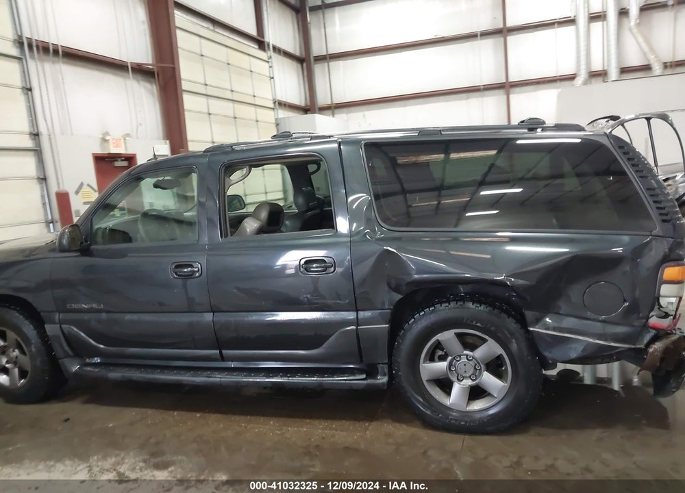 2004 GMC YUKON XL 1500 DENALI VIN: 1GKFK66U04J183826