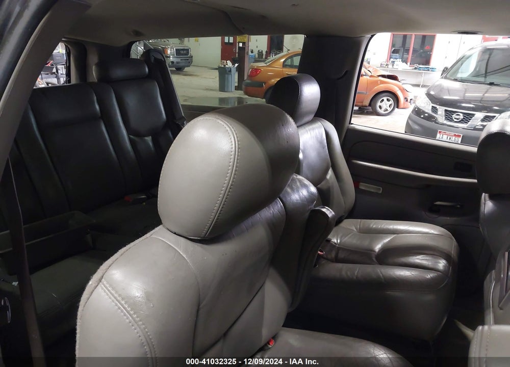 2004 GMC YUKON XL 1500 DENALI VIN: 1GKFK66U04J183826