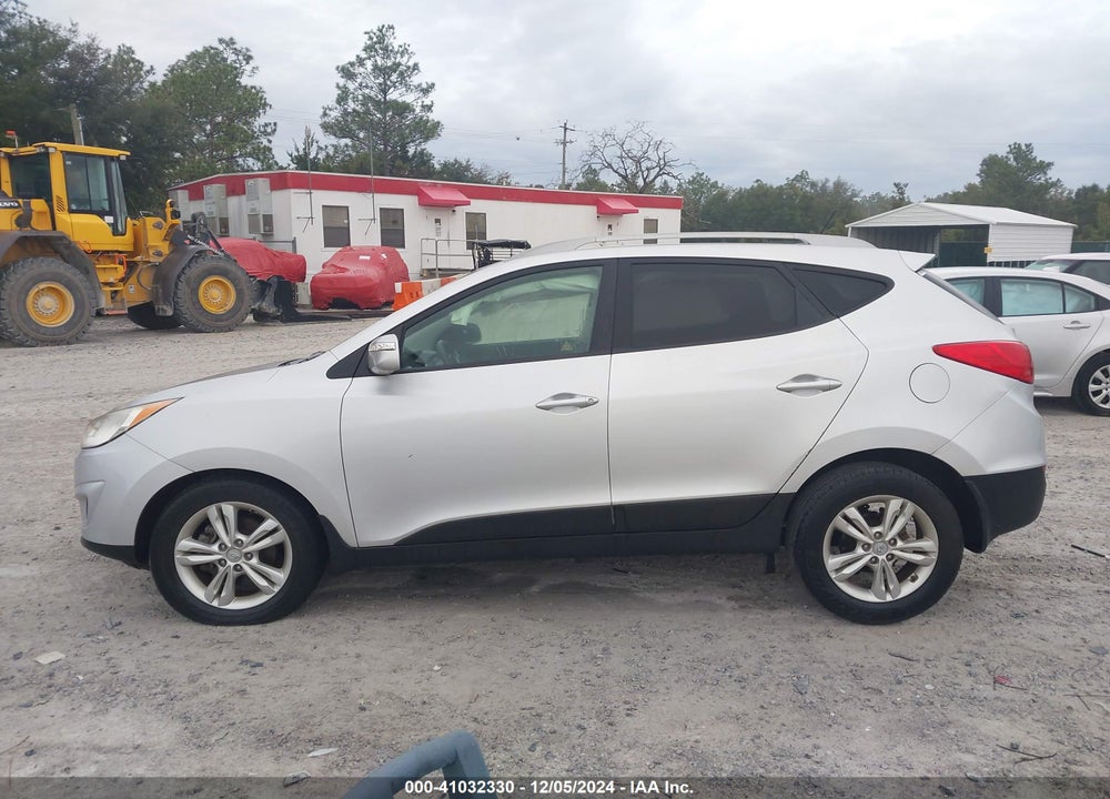 2012 HYUNDAI TUCSON GLS VIN: KM8JU3AC0CU423236