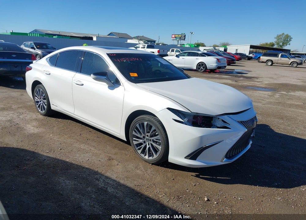 2020 LEXUS ES VIN: 58AD21B13LU012314