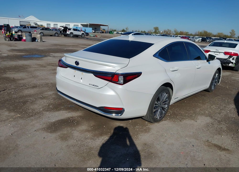 2020 LEXUS ES VIN: 58AD21B13LU012314