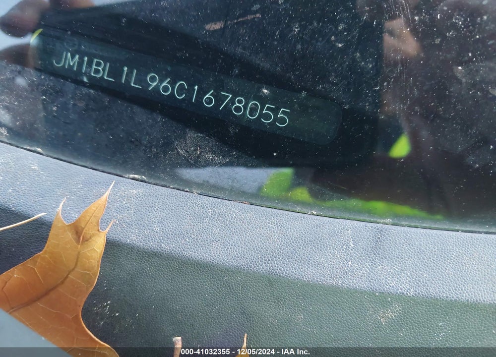 2012 MAZDA 3 S TOURING VIN: JM1BL1L96C1678055