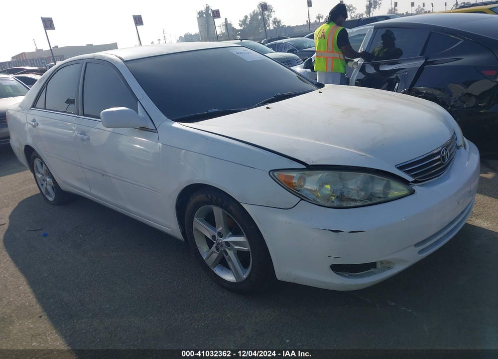 2005 TOYOTA CAMRY LE V6 VIN: 4T1BF32K75U614871
