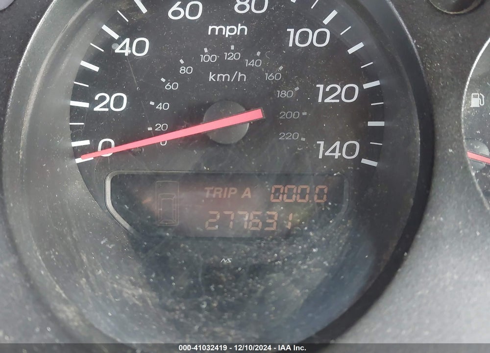 2001 ACURA MDX VIN: 2HNYD18651H518652