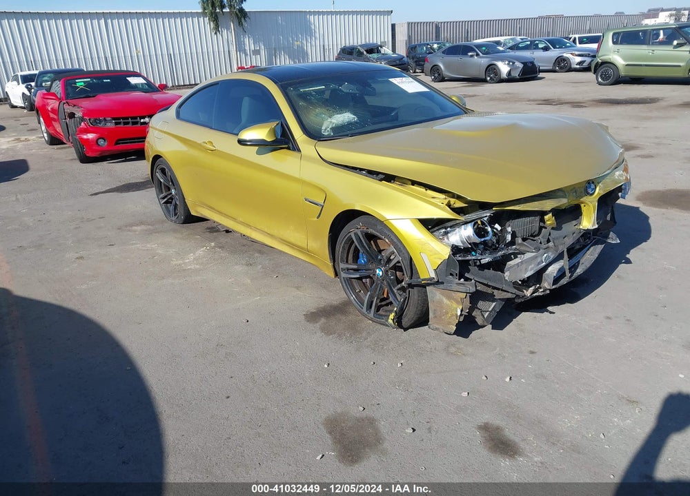 2015 BMW M4 VIN: WBS3R9C59FK334547