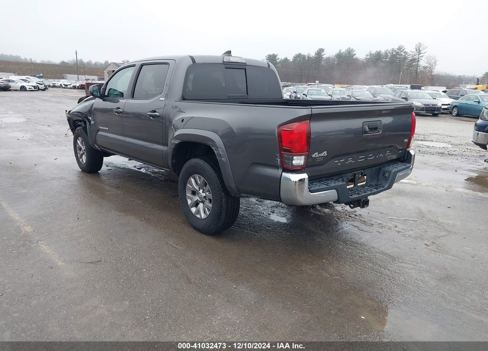 2018 TOYOTA TACOMA SR5 V6 VIN: 5TFCZ5AN7JX128092
