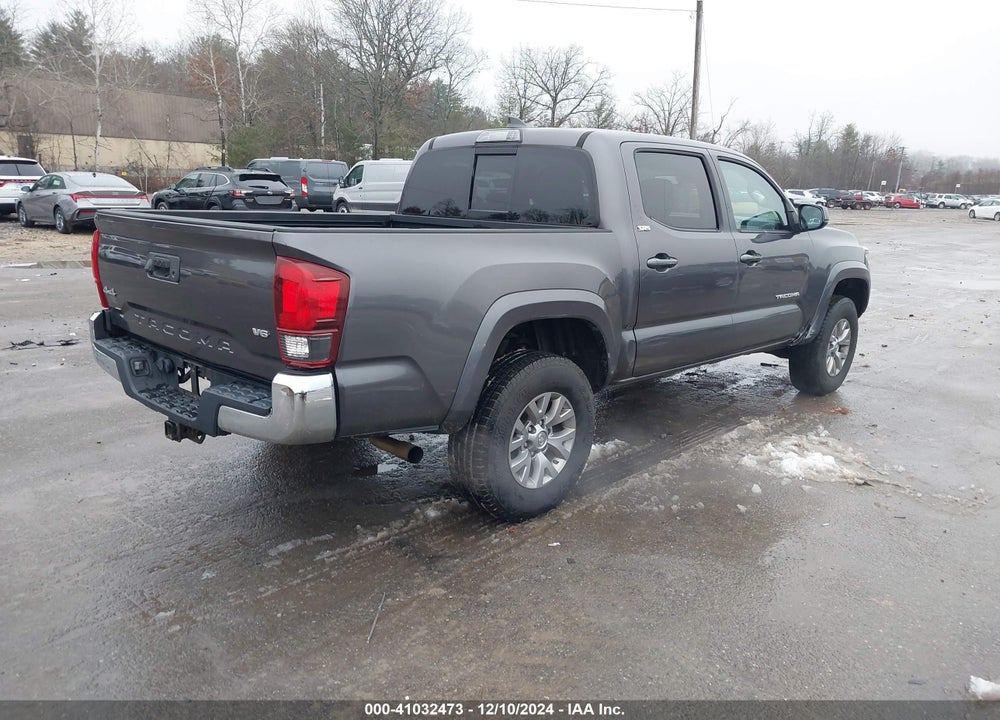 2018 TOYOTA TACOMA SR5 V6 VIN: 5TFCZ5AN7JX128092