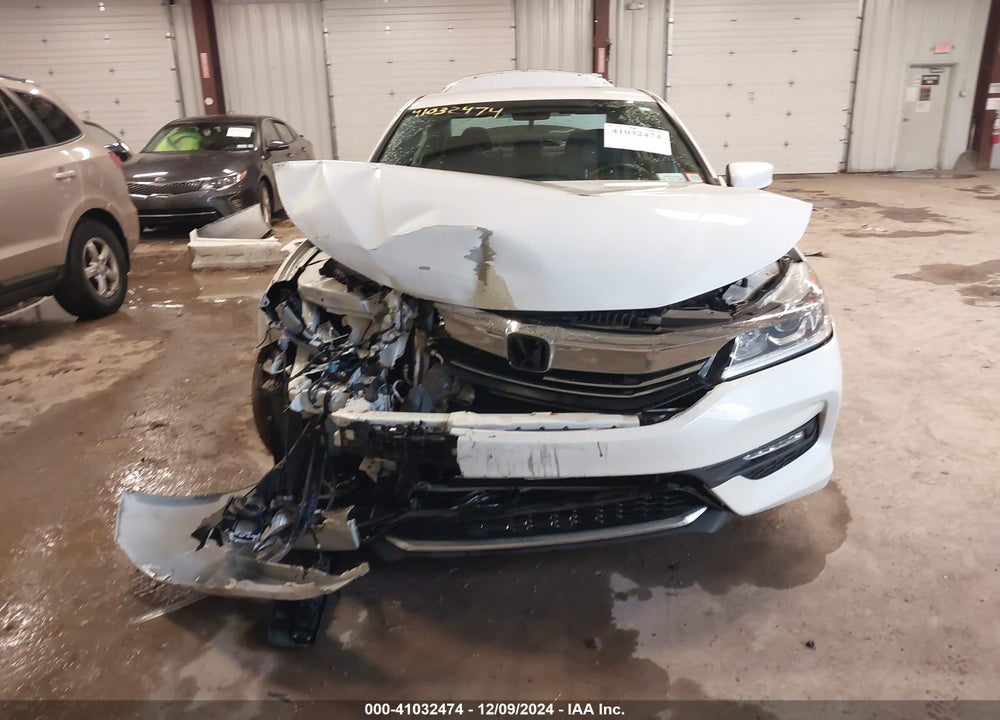 2017 HONDA ACCORD SPORT SE VIN: 1HGCR2F13HA058996