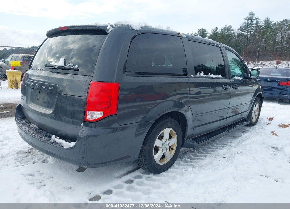 2011 DODGE GRAND CARAVAN MAINSTREET VIN: 2D4RN3DG1BR634303