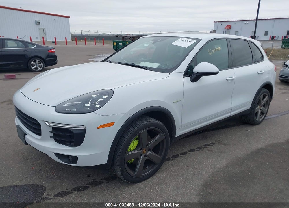 2016 PORSCHE CAYENNE E-HYBRID S VIN: WP1AE2A22GLA60046