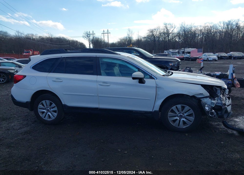 2018 SUBARU OUTBACK 2.5I PREMIUM VIN: 4S4BSACC3J3329642
