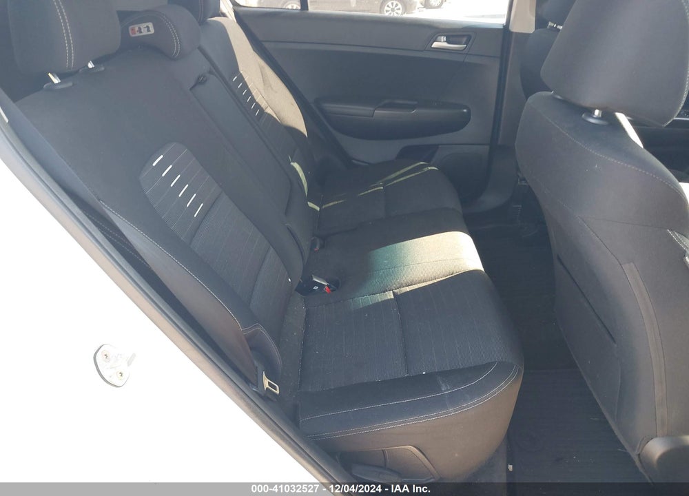 2018 KIA SPORTAGE LX VIN: KNDPM3ACXJ7353688