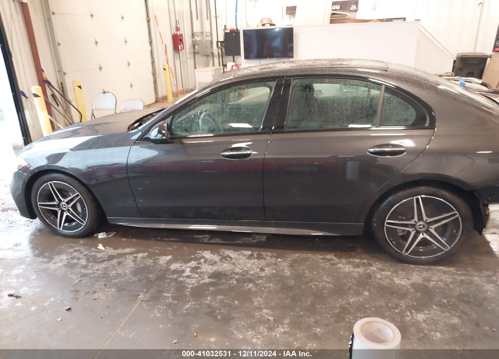 2024 MERCEDES-BENZ C 300 VIN: W1KAF4HB8RR220517