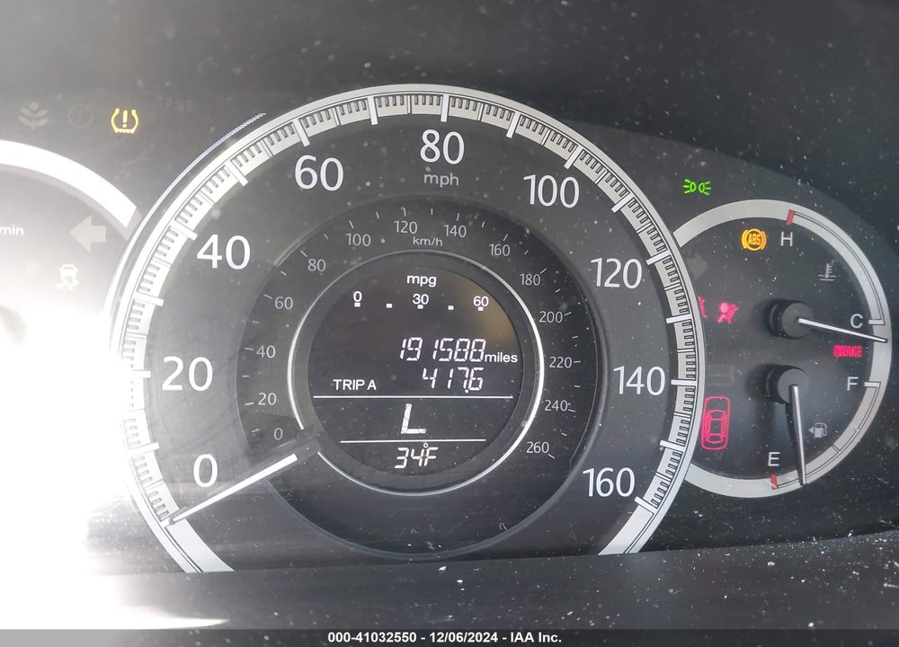 2015 HONDA ACCORD LX VIN: 1HGCR2F35FA257790