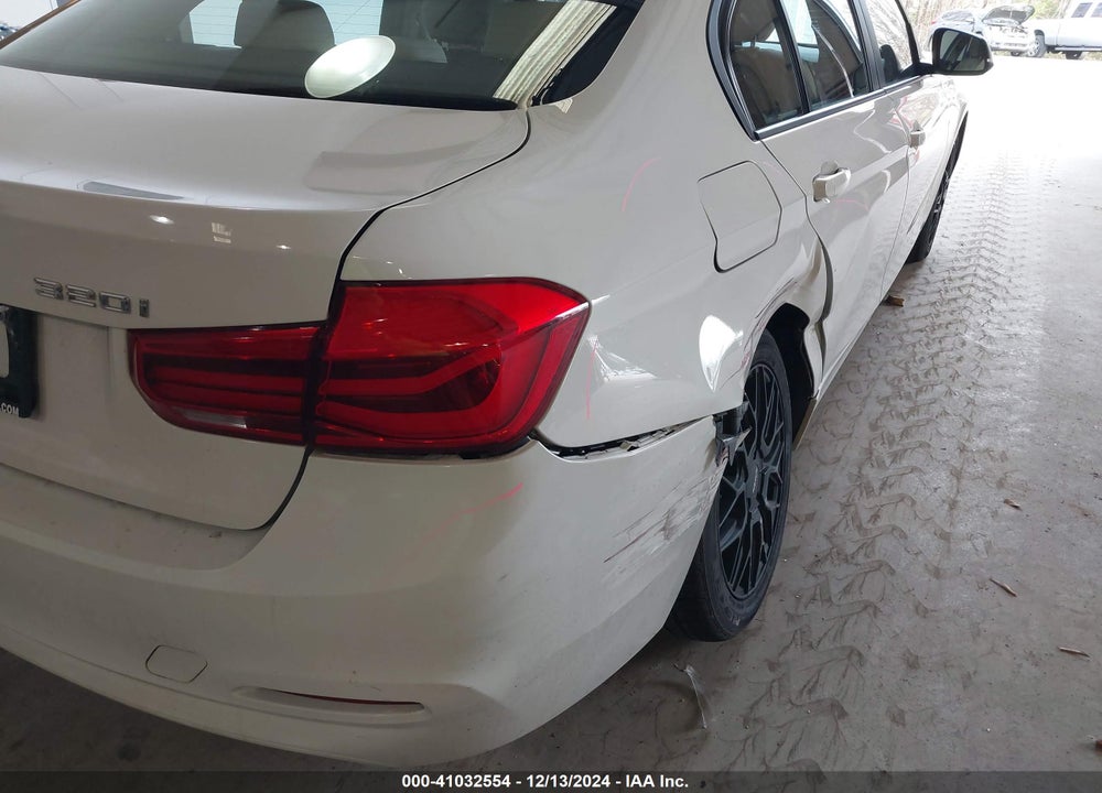 2018 BMW 320I XDRIVE VIN: WBA8A3C53JA357836